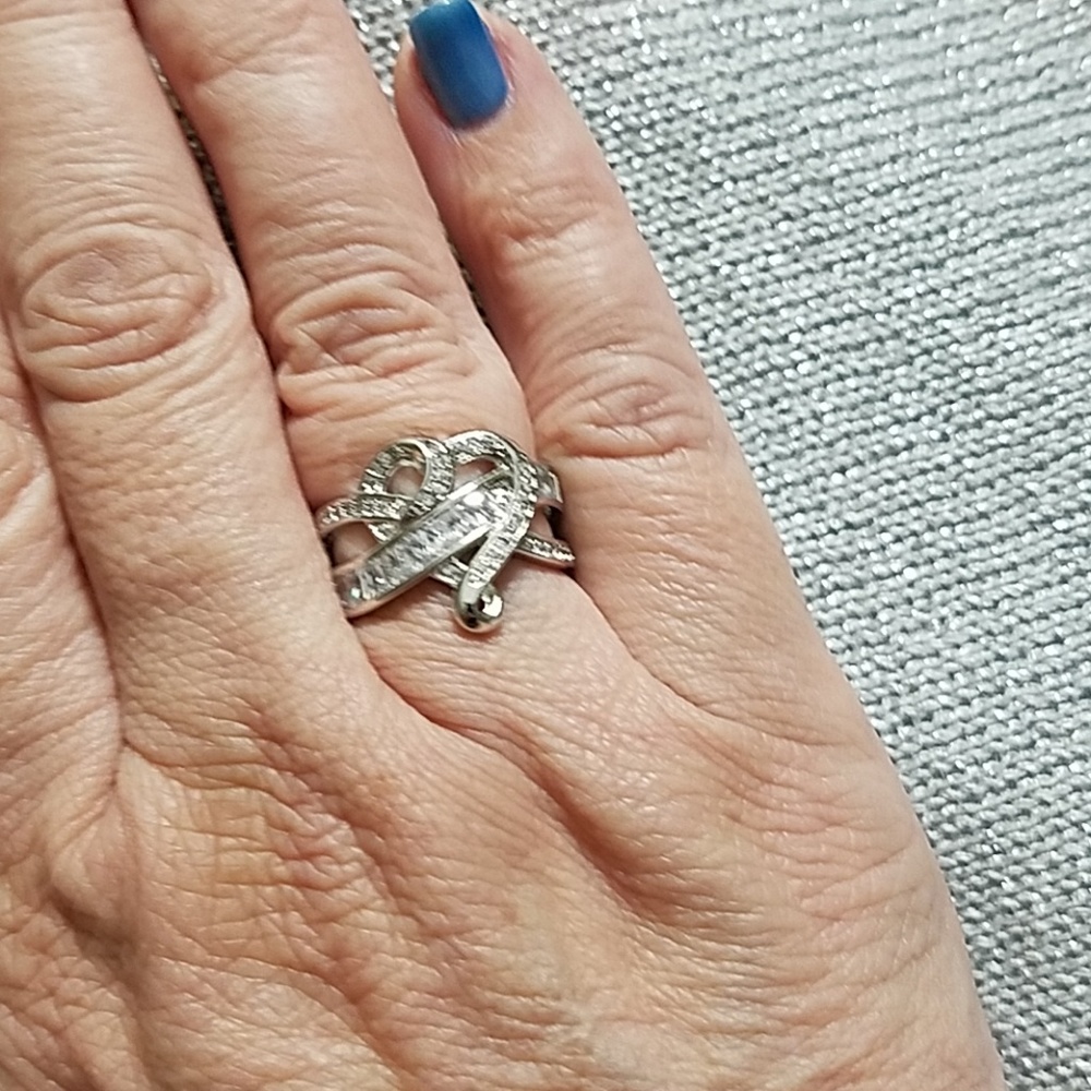 Size 8 CZ heart ring